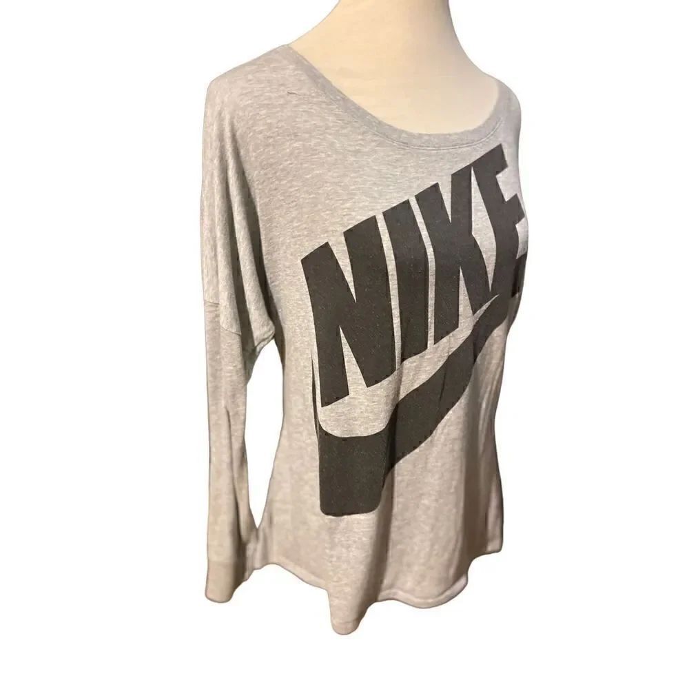 Nike Long Sleeve Gray with Black Lettering Swoosh Logo Size Large - Picture 3 of 9